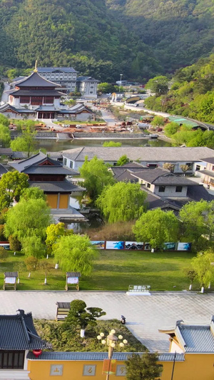 宁波奉化溪口雪窦寺航拍大门到大佛弥勒佛83秒视频