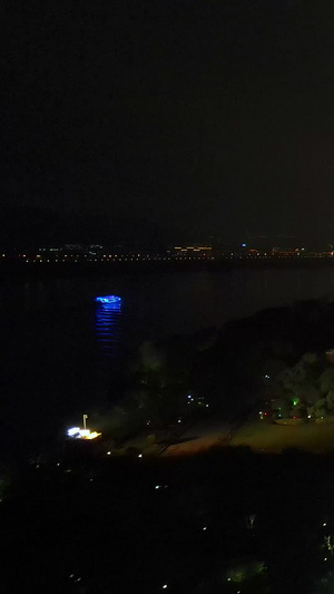 航拍长沙地标橘子洲岛夜景城市大景32秒视频