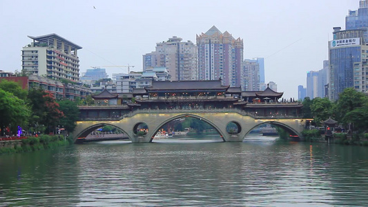 中国四川省成都市锦江区安顺廊桥视频