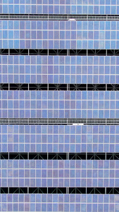 航拍新能源太阳能发电板视频