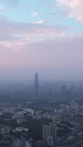 航拍城市夕阳晚霞落日天空地标天际线高楼素材晚霞素材视频