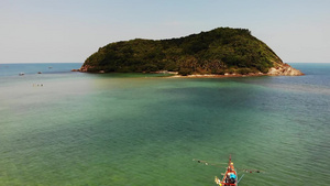 空中无人机查看泰国帕岸岛小马岛异国情调的海岸全景景观19秒视频