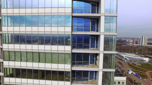 玻璃大楼前视窗高大外墙公司办室[高大威猛]视频