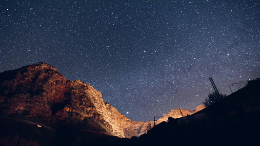 夜晚星空流星唯美延时视频