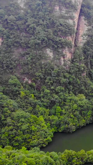 宝峰湖游船航拍4A景区8秒视频