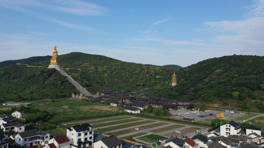 4K航拍苏州太湖西山观音寺视频