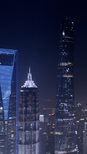 上海金融区夜景航拍中心城市17秒视频