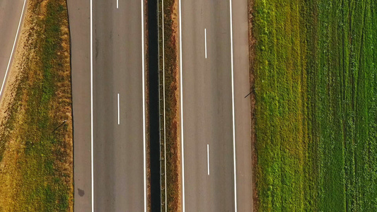 汽车交通高速公路地貌视频