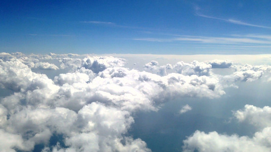 空中飞机内天空的视图视频