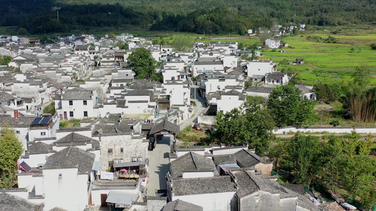 安徽黄山市屏山古村视频