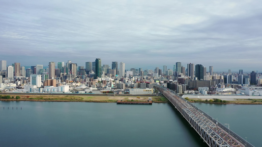 和在日本的大阪城建河视频