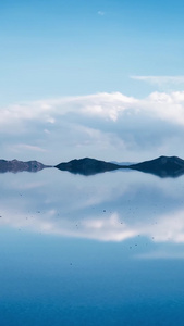 天空之境倒影延时水天一镜视频