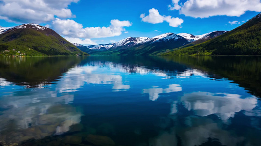 美丽的自然挪威湖水风景视频