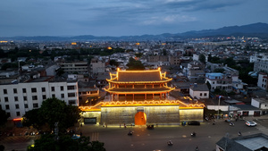 航拍云南建水古城旅游古城墙夜景4k素材47秒视频