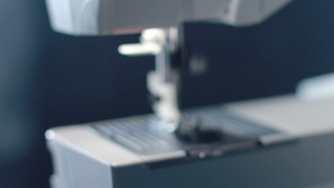 现代缝纫机的工作过程10秒视频