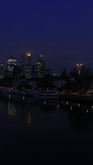 欧洲德国著名城市法兰克福商务金融区清晨延时视频城市风光26秒视频