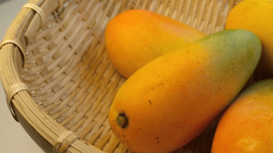 有机健康水果芒果视频