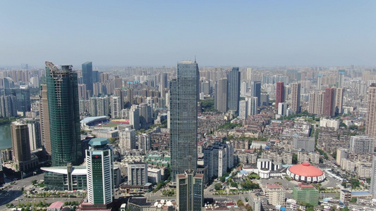 航拍湖北武汉城市地标建筑高楼大厦视频