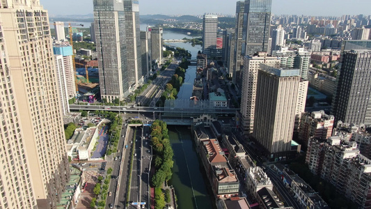 航拍湖北武汉城市地标建筑高楼大厦视频