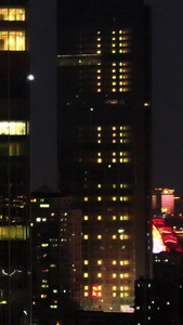 航拍城市夜景写字楼互联网公司灯火通明办公楼加班素材天际线素材视频