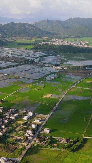 航拍乡村新农村农产品26秒视频