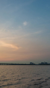 深圳前海海滨公园摩天轮跨海大桥黄昏晚霞日落延时开头视频视频