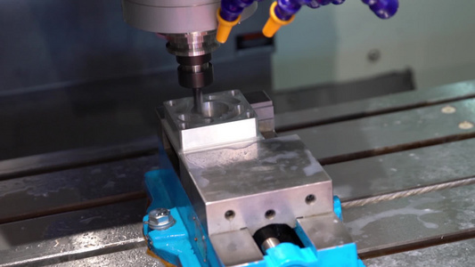 加工零件切割金属现代加工技术视频