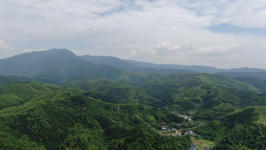 航拍湖南雪峰山脉视频