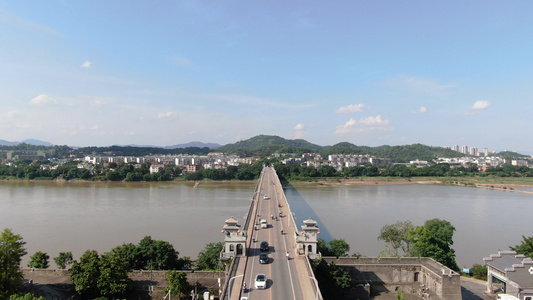 航拍江西赣州河东大桥交通视频视频
