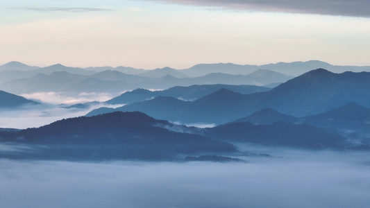 唯美禅意云雾山景视频