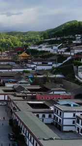 航拍5A景区青海塔尔寺全景视频藏传佛教视频