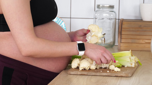 怀孕期间的适当营养条件31秒视频