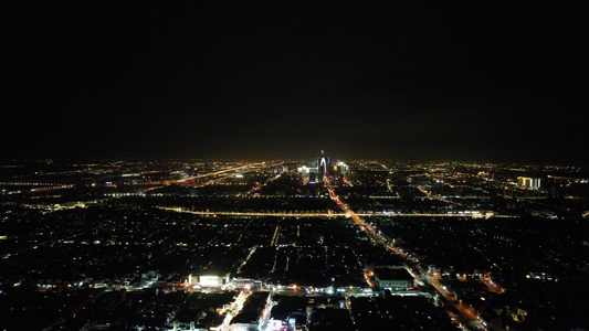 高空俯瞰城市夜景交通航拍视频