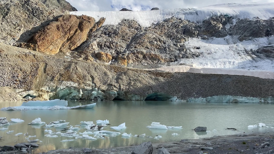蒂芬巴赫冰川位于奥地利蒂罗尔的菲茨塔尔阿尔卑斯山的视频