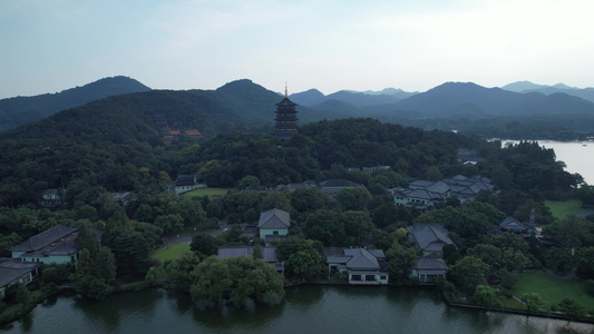 5.4k航拍雷峰塔杭州西湖风景区视频