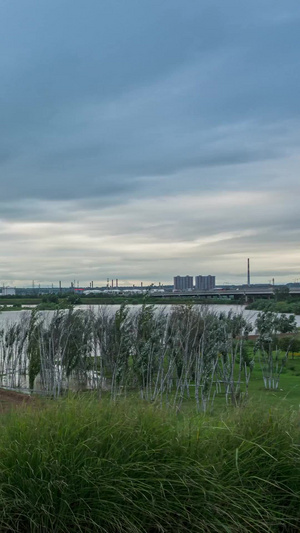 西安渭河工业园区延时西北最大14秒视频