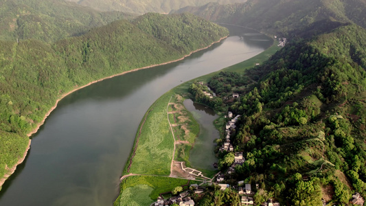 新安江山水画廊风景区航拍风光视频