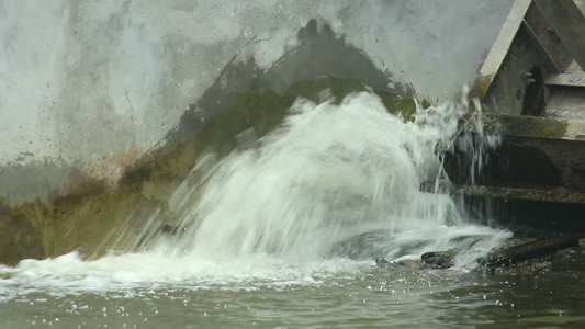 水坝视频