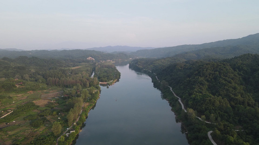 航拍自然风光山谷河流森林视频