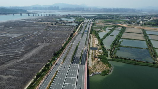 海边公路大海沙滩航拍视频