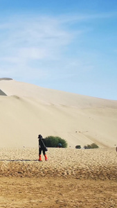 沙漠旅游骆驼队骑行观光视频素材自然风光视频