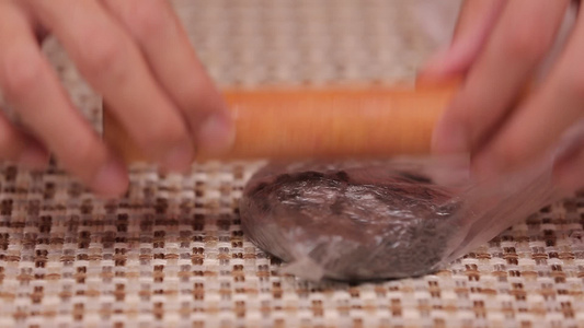 制作饼干碎巧克力咖啡曲奇 视频