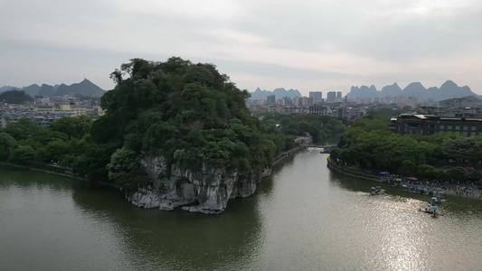 航拍广西桂林象鼻山5A景区视频