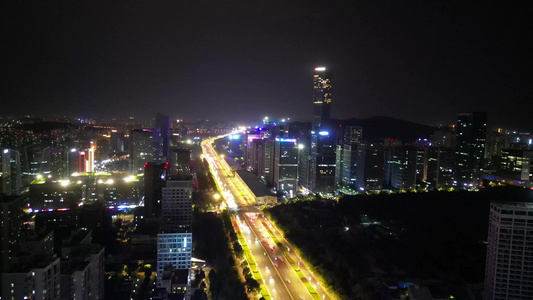 航拍山东济南奥体中心经十路夜景 视频