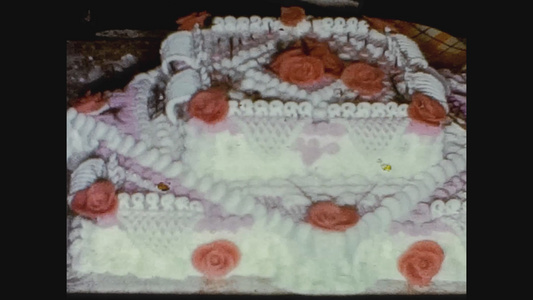 1968年伦敦编织蛋糕细节视频