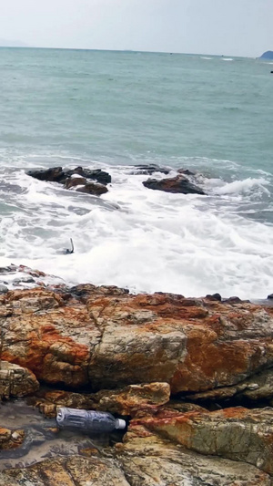 海边涨潮海浪23秒视频