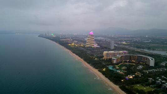 海南省三亚市国家海岸海棠湾航拍海岸线视频