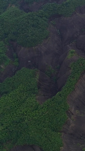 高清航拍湖南郴州高椅岭丹霞地貌视频