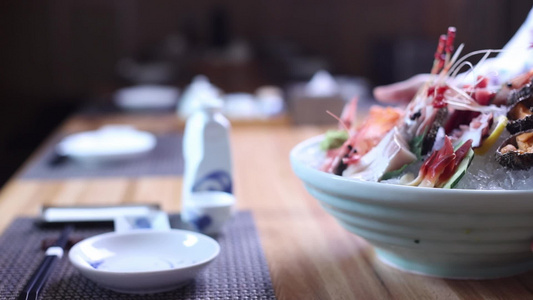日式菜品刺身拼盘视频