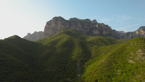 5A河南焦作云台山风景区索道与凤凰岭视频66秒视频